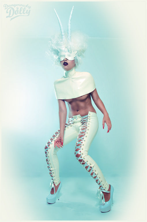 Calamity Amelie in House of Harlot Latex