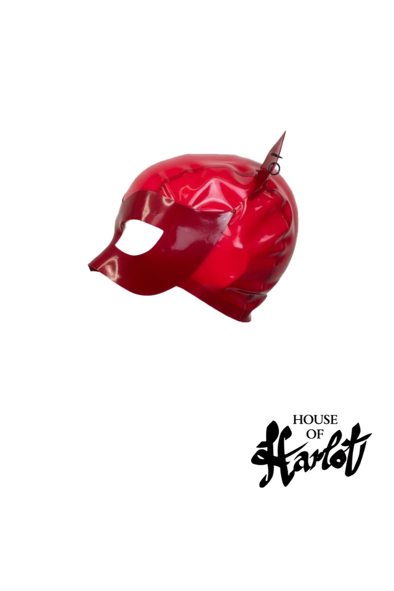 VIXEN CHAINED MASK