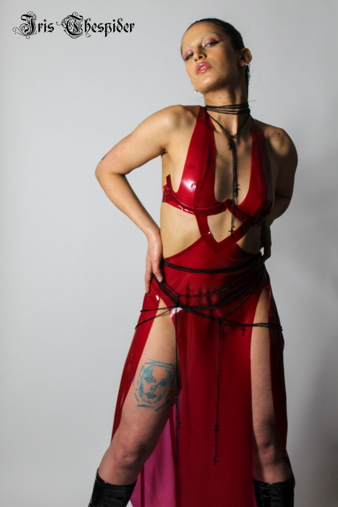MONA GOWN
